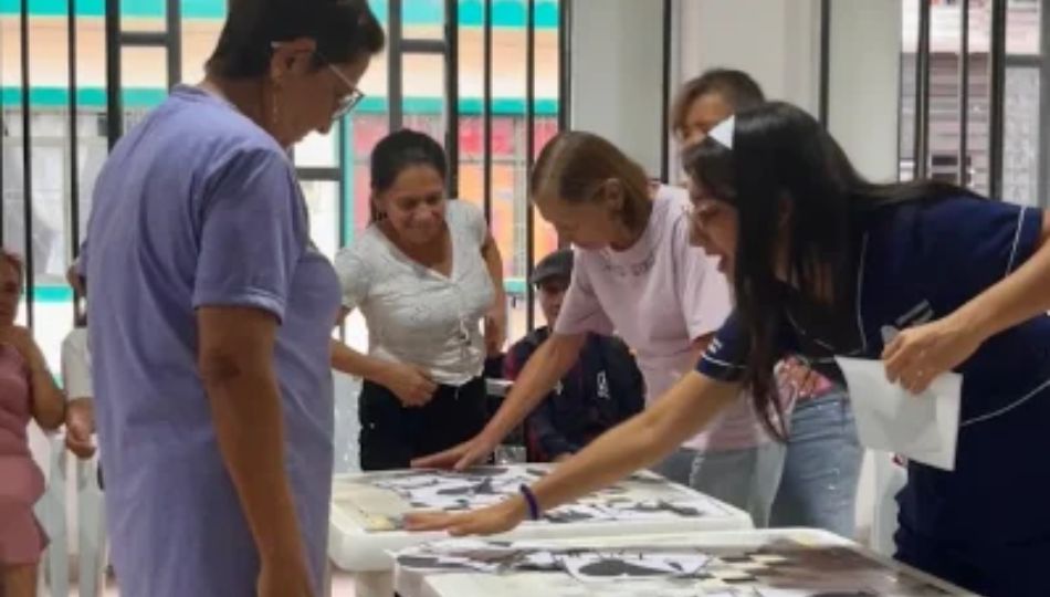 Visita a la Asociación Abuelitos de Dios - 1