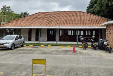 Conjunto Residencial San Isidro